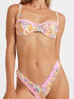 Blackbough picnic party frilled set